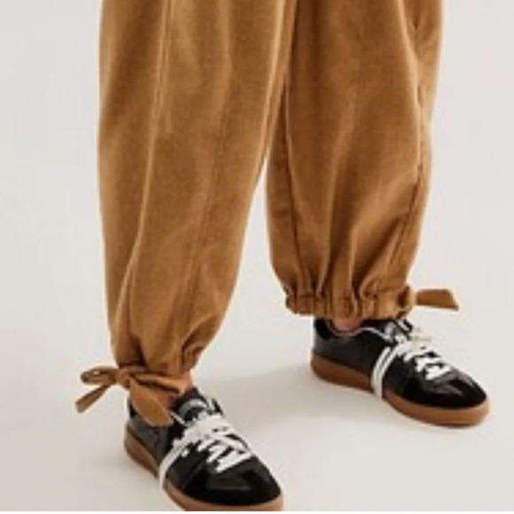 Free People Tan Trousers - Picture 5 of 11